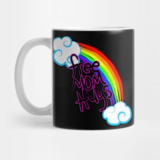 Free Mom Hugs Mug